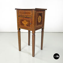 Carica l&#39;immagine nel visualizzatore di Gallery, Wooden bedside tables with inlaid decorations, 1750s

