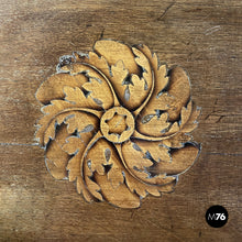 Charger l&#39;image dans la galerie, Wooden bedside tables with inlaid decorations, 1750s
