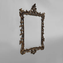 画像をギャラリービューアに読み込む, Frame with golden finish, 1930s
