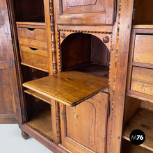 将图片加载到图库查看器，Wooden highboard with decorations, 1800s
