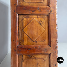 将图片加载到图库查看器，Wooden highboard with decorations, 1800s
