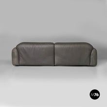 Carica l&#39;immagine nel visualizzatore di Gallery, Sofa Piumotto by Busnelli, 2000s
