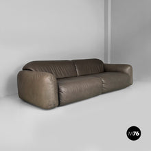 Carica l&#39;immagine nel visualizzatore di Gallery, Sofa Piumotto by Busnelli, 2000s
