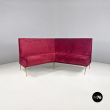 Carica l&#39;immagine nel visualizzatore di Gallery, Cherry velvet and brass curved sofa, 1950s
