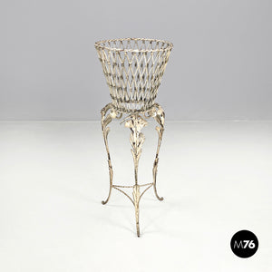 White wrought iron vase holder with floral decorations, 1900s