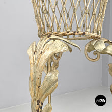 将图片加载到图库查看器，White wrought iron vase holder with floral decorations, 1900s
