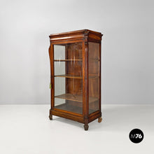 Charger l&#39;image dans la galerie, Antique wood and glass dislpay case, 1800s
