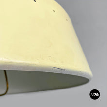 Charger l&#39;image dans la galerie, Adjustable wall lamp in brass and metal, 1950s
