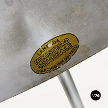 将图片加载到图库查看器，Grey metal and chromed steel Bauhaus style Ministero table lamp, 1930s
