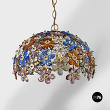 将图片加载到图库查看器，Glass and metal chandeliers, 1960s

