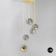 画像をギャラリービューアに読み込む, Cascade chandelier with chromed metal spheres, 1970s
