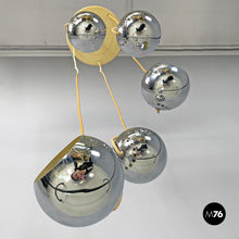 画像をギャラリービューアに読み込む, Cascade chandelier with chromed metal spheres, 1970s
