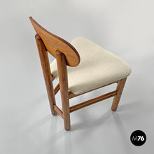 画像をギャラリービューアに読み込む, Wooden chairs with white linen fabric, 1960s
