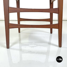 Carica l&#39;immagine nel visualizzatore di Gallery, Wooden and brown leather chairs, 1950s
