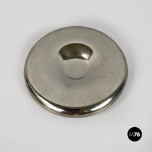 Charger l&#39;image dans la galerie, Chromed metal ashtray, 1970s
