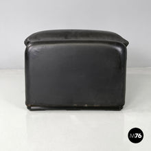 画像をギャラリービューアに読み込む, Black leather pouf Maralunga by Vico Magistretti for Cassina, 1970s
