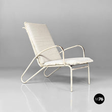 Carica l&#39;immagine nel visualizzatore di Gallery, Iron outdoor armchairs in white and azure, 1960s
