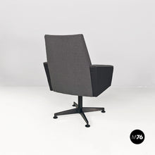 将图片加载到图库查看器，Grey swivels armchairs, 1960s
