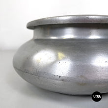 Load image into Gallery viewer, Round aluminum ashtray, 1930s
