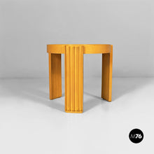 Charger l'image dans la galerie, Stackable Marema coffee tables by Gianfranco Frattini for Cassina￼, 1960s
