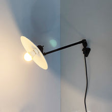 Carica l&#39;immagine nel visualizzatore di Gallery, Adjustable metal arm wall lamp, 1960s

