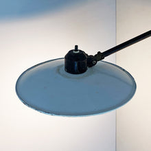 Carica l&#39;immagine nel visualizzatore di Gallery, Adjustable metal arm wall lamp, 1960s
