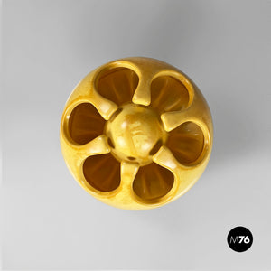 Pistil shape light yellow plastic umbrella stand, 1970s