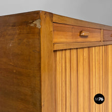 将图片加载到图库查看器，Wooden sideboard, 1930s
