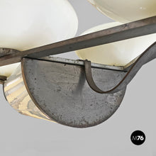 将图片加载到图库查看器，Chandelier in brass and glass, 1930s
