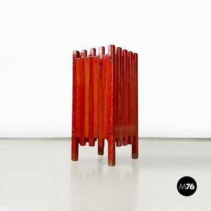 Red wood umbrella stand by Ettore Sottsass for Poltronova, 1950s