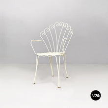 画像をギャラリービューアに読み込む, White wrought iron garden chairs, 1960s
