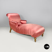 Load image into Gallery viewer, Chaise longue in pink satin and golden wood, 1800s
