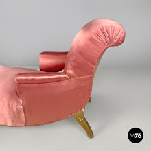 Load image into Gallery viewer, Chaise longue in pink satin and golden wood, 1800s
