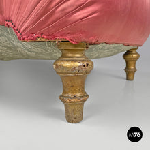 Load image into Gallery viewer, Chaise longue in pink satin and golden wood, 1800s
