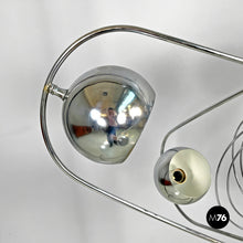 Carica l&#39;immagine nel visualizzatore di Gallery, Atom shaped ceiling lamp in chromed metal, 1970s
