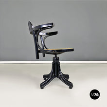 Load image into Gallery viewer, Swivel chair in Thonet style, 1900s
