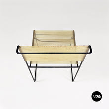 Carica l&#39;immagine nel visualizzatore di Gallery, Black metal and transparent plastic Spaghetti style chair, 1980s
