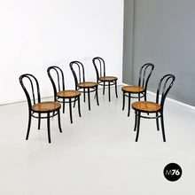 Load image into Gallery viewer, Beech and Vienna straw N.18 chairs by Michael Thonet for Herbatschek, 1960s
