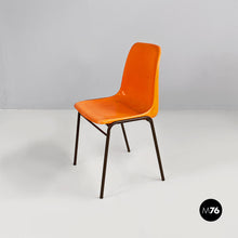 将图片加载到图库查看器，Stackable orange plastic chairs, 1960s
