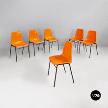 将图片加载到图库查看器，Stackable orange plastic chairs, 1960s
