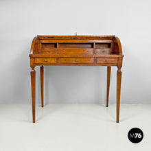 Carica l&#39;immagine nel visualizzatore di Gallery, Wooden desk with shutter, 1700s
