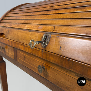 Wooden desk with shutter, 1700s