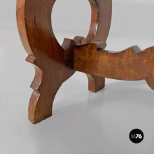 将图片加载到图库查看器，Coffe tables in wood, 1930s
