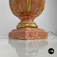 Charger l&#39;image dans la galerie, Table lamps in red and golden wood, 1980s
