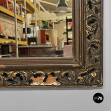 Carica l&#39;immagine nel visualizzatore di Gallery, Wall mirror with gilded wooden frame, 1950s
