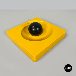 Yellow and black plastic Spiros ashtray by Eleonore Peduzzi Riva for Artemide, 1970s