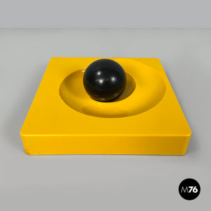 Yellow and black plastic Spiros ashtray by Eleonore Peduzzi Riva for Artemide, 1970s