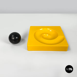 Yellow and black plastic Spiros ashtray by Eleonore Peduzzi Riva for Artemide, 1970s