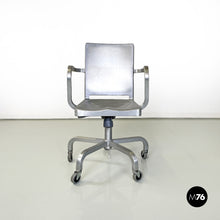 Load image into Gallery viewer, Chairs Hudson in brushed aluminum by Philippe Starck for Emeco, 2000
