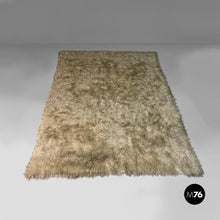 将图片加载到图库查看器，Long-pile rug in cream white, 1970s
